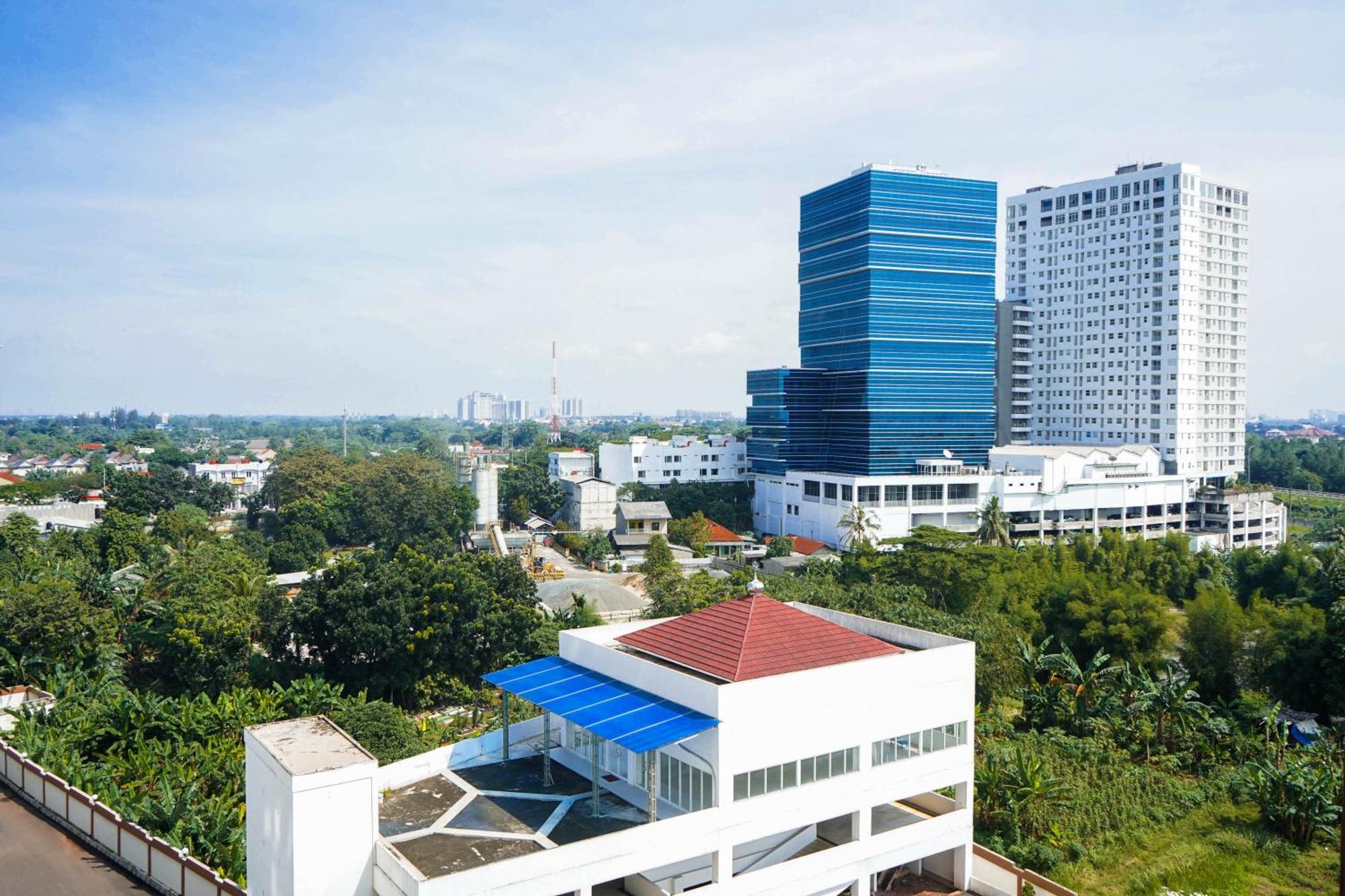 Wonderful Studio Apartment At Urban Heights Residences Bsd City By Travelio Tangerang Exterior foto